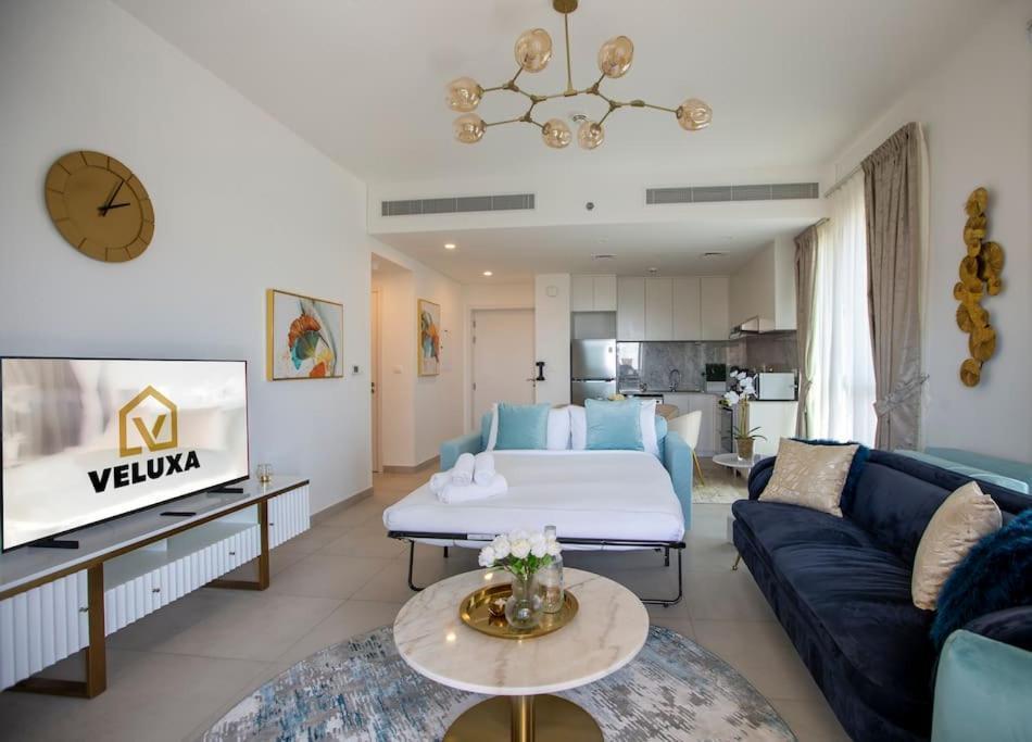 Veluxa - Luxury And Bright 1 Bedroom Apartment, Burj View! Дубай Экстерьер фото