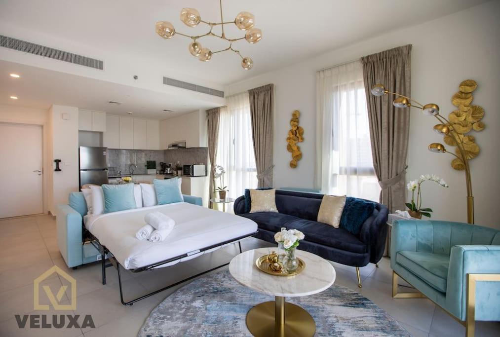 Veluxa - Luxury And Bright 1 Bedroom Apartment, Burj View! Дубай Экстерьер фото