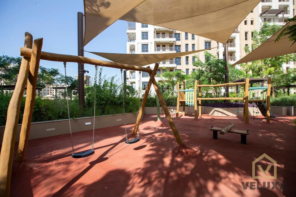 Veluxa - Luxury And Bright 1 Bedroom Apartment, Burj View! Дубай Экстерьер фото