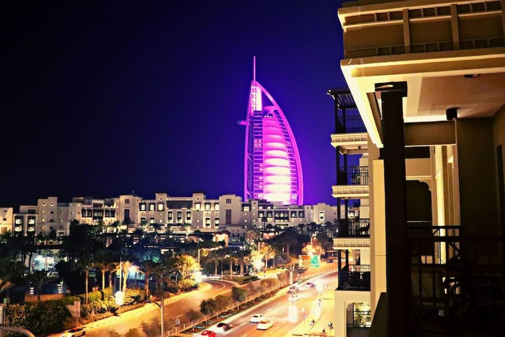 Veluxa - Luxury And Bright 1 Bedroom Apartment, Burj View! Дубай Экстерьер фото